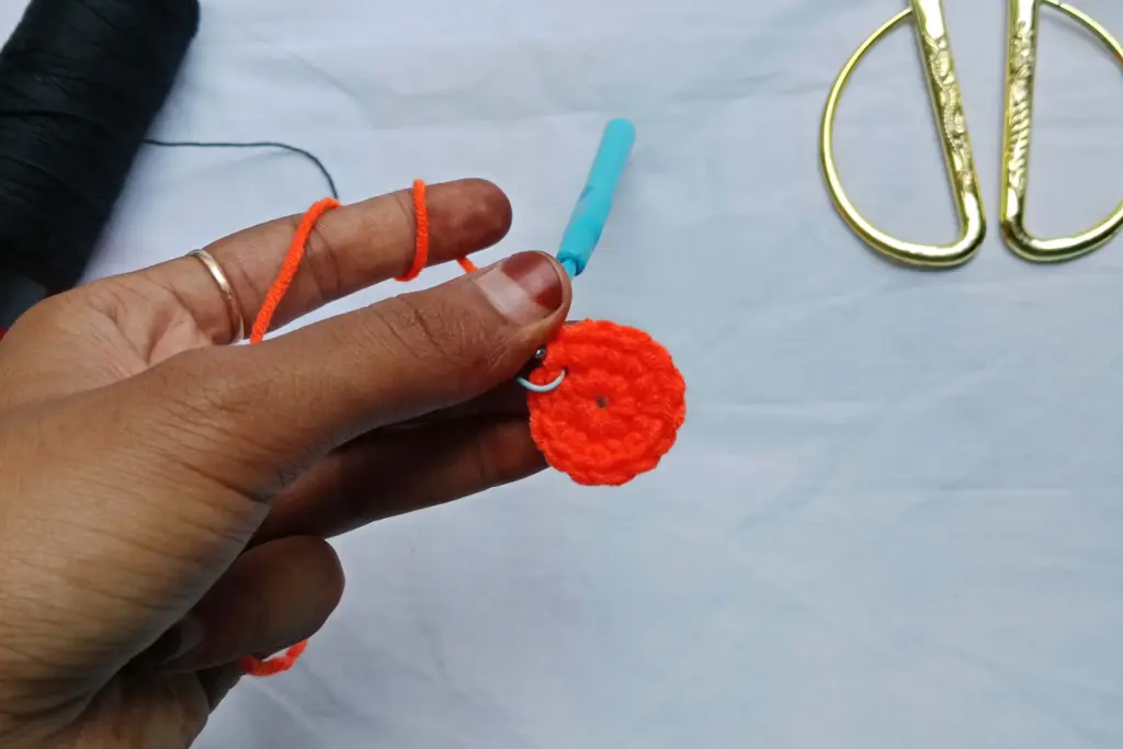Crochet Basketball keychain Pattern