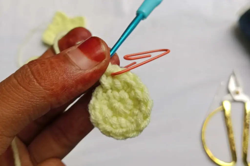 Crochet Star Keychain Tutorial for Beginners