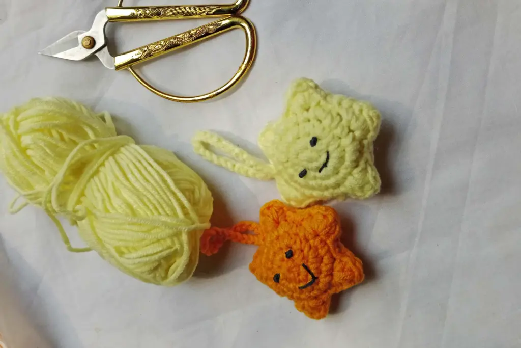 Crochet Star Keychain Tutorial for Beginners