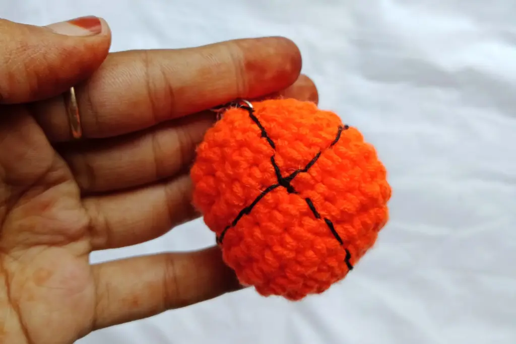 Crochet Basketball keychain Pattern