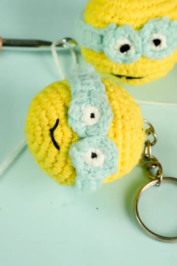 How to Crochet a Minions Keychain for Beginners