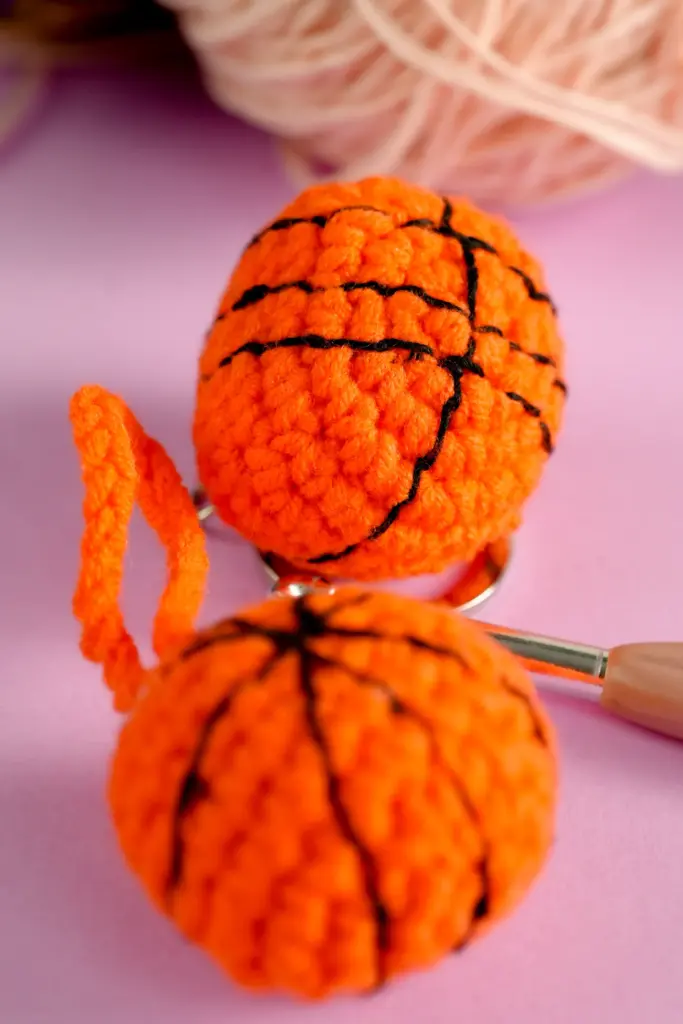 Crochet Basketball keychain Pattern