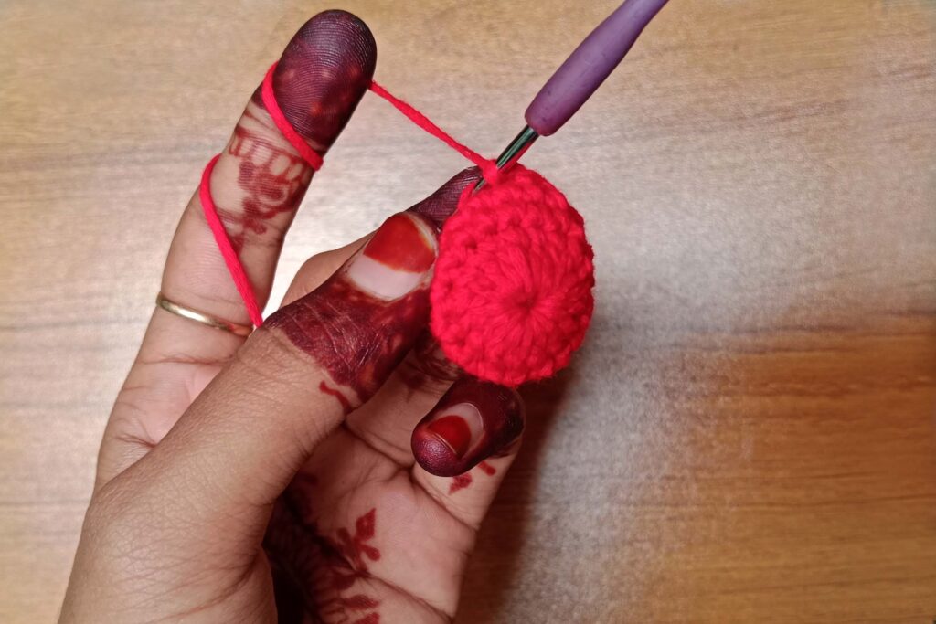 How to Crochet a Mini Hat for Beginners