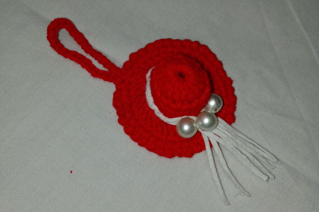 How to Crochet a Mini Hat for Beginners