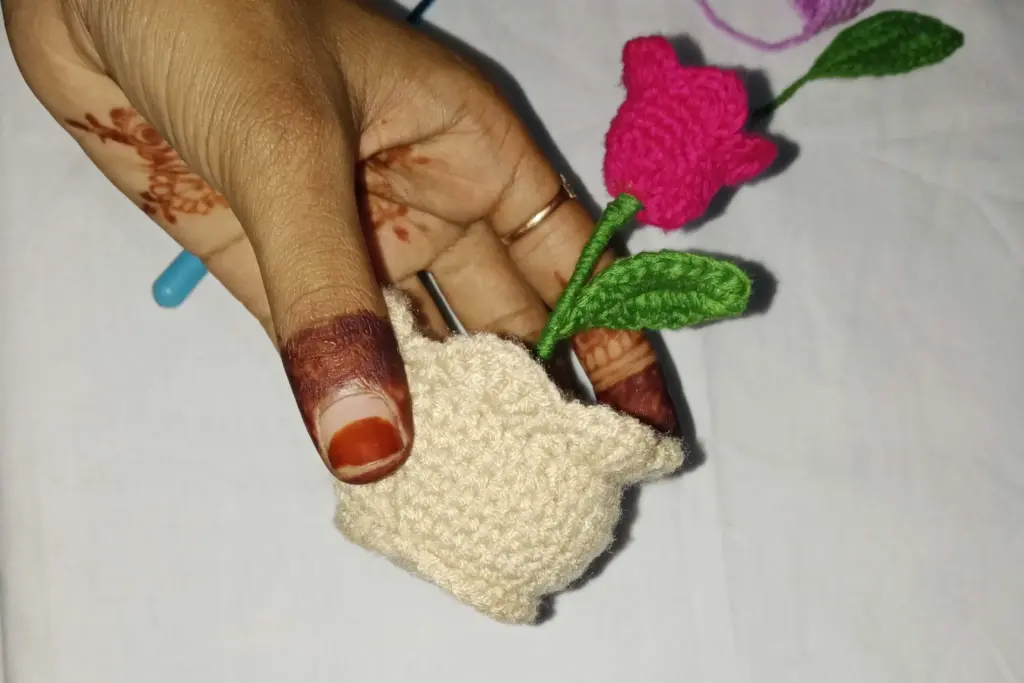 Attaching the Leaves and Finishing the Bloom