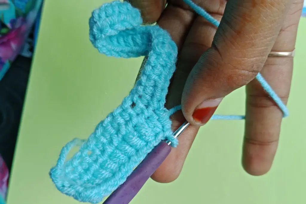 Adjusting the Size of Your Bow Keychain