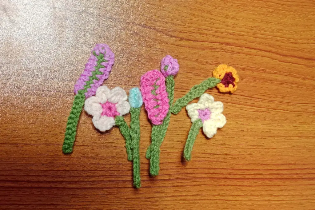 Attaching the Lavender to the Keychain