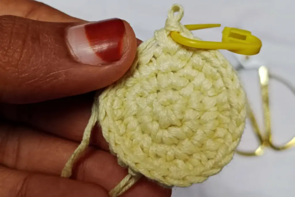 Creating a Smooth Amigurumi Fabric