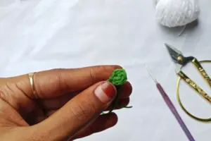 Crochet Dogwood flowers